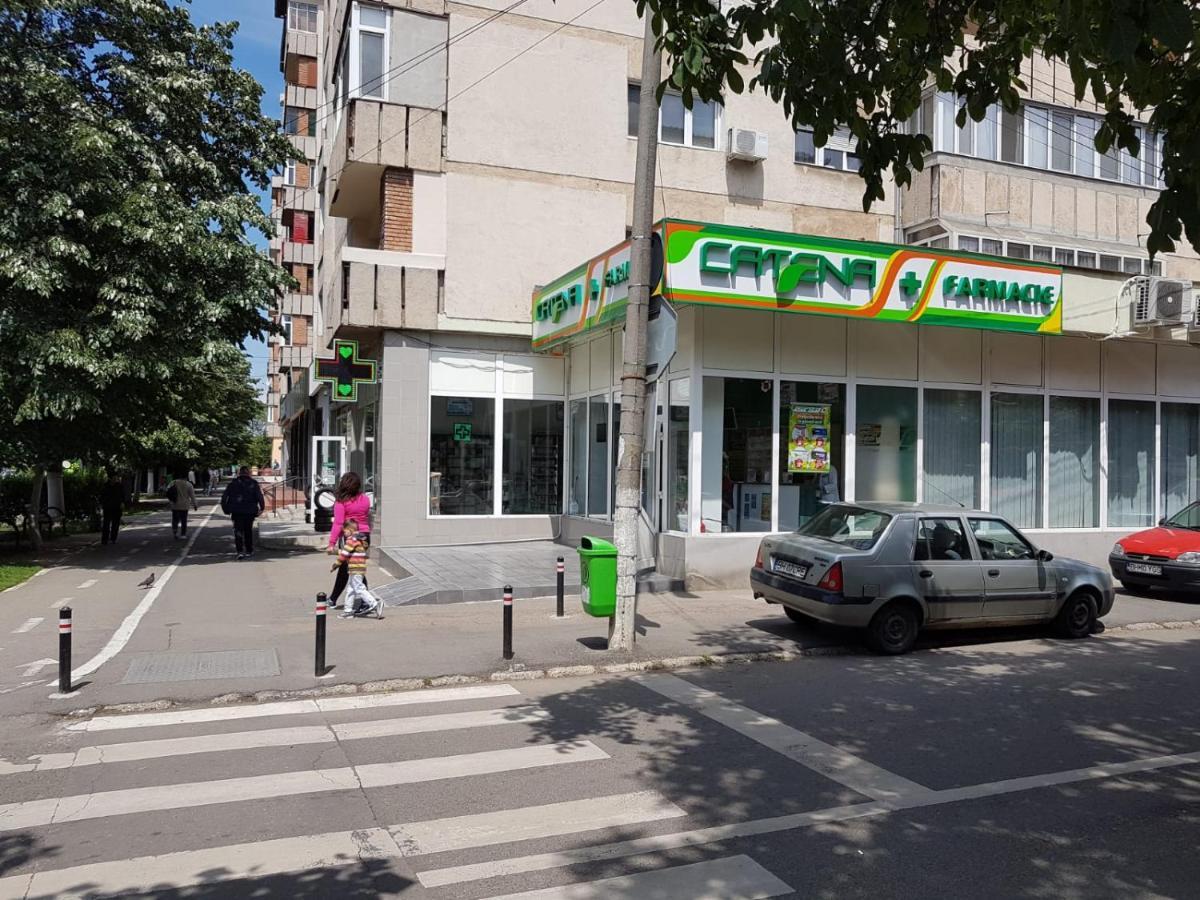 Ta'Arof Apartment Oradea Luaran gambar