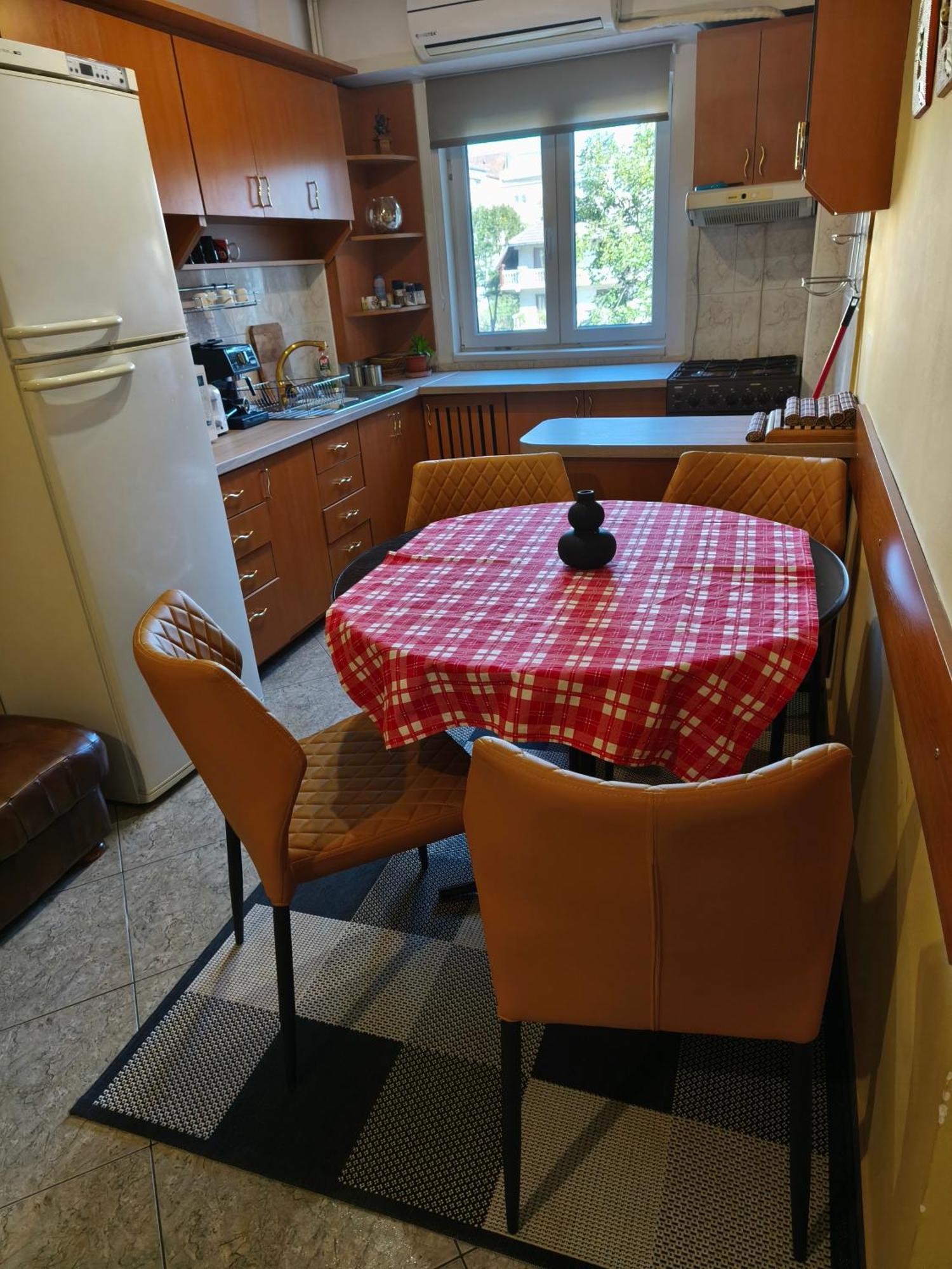Ta'Arof Apartment Oradea Luaran gambar